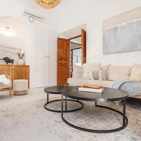 Spanish Architectural Gem Duplex - Center By Rems *